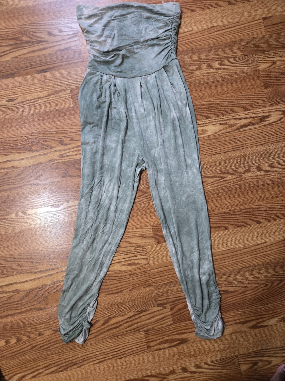NWOT Heart & Hips Strapless Sage Green Tie Dye Jumpsuit Sz M
